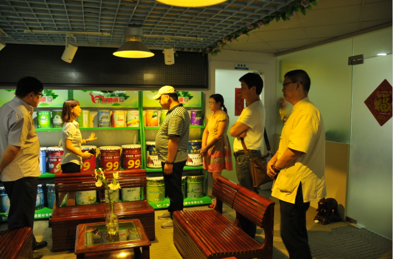 河南客戶到訪友情漆