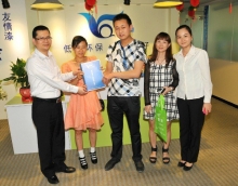 搶占先機(jī)加盟發(fā)展，友情漆助你輕松致富